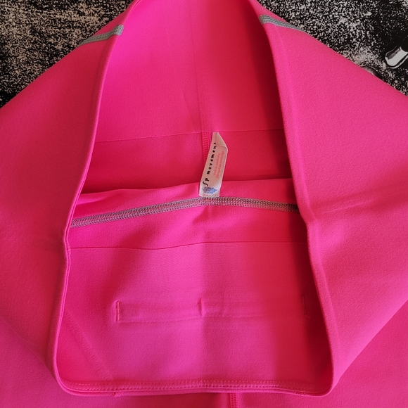 NWT Free People Shorts - Picture 3 of 3